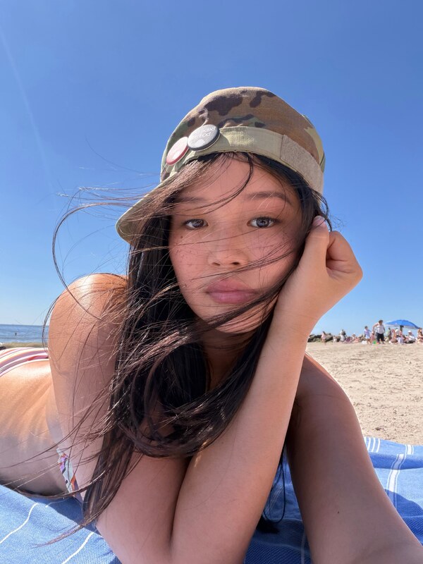 mobilesuitsam nude photo 1