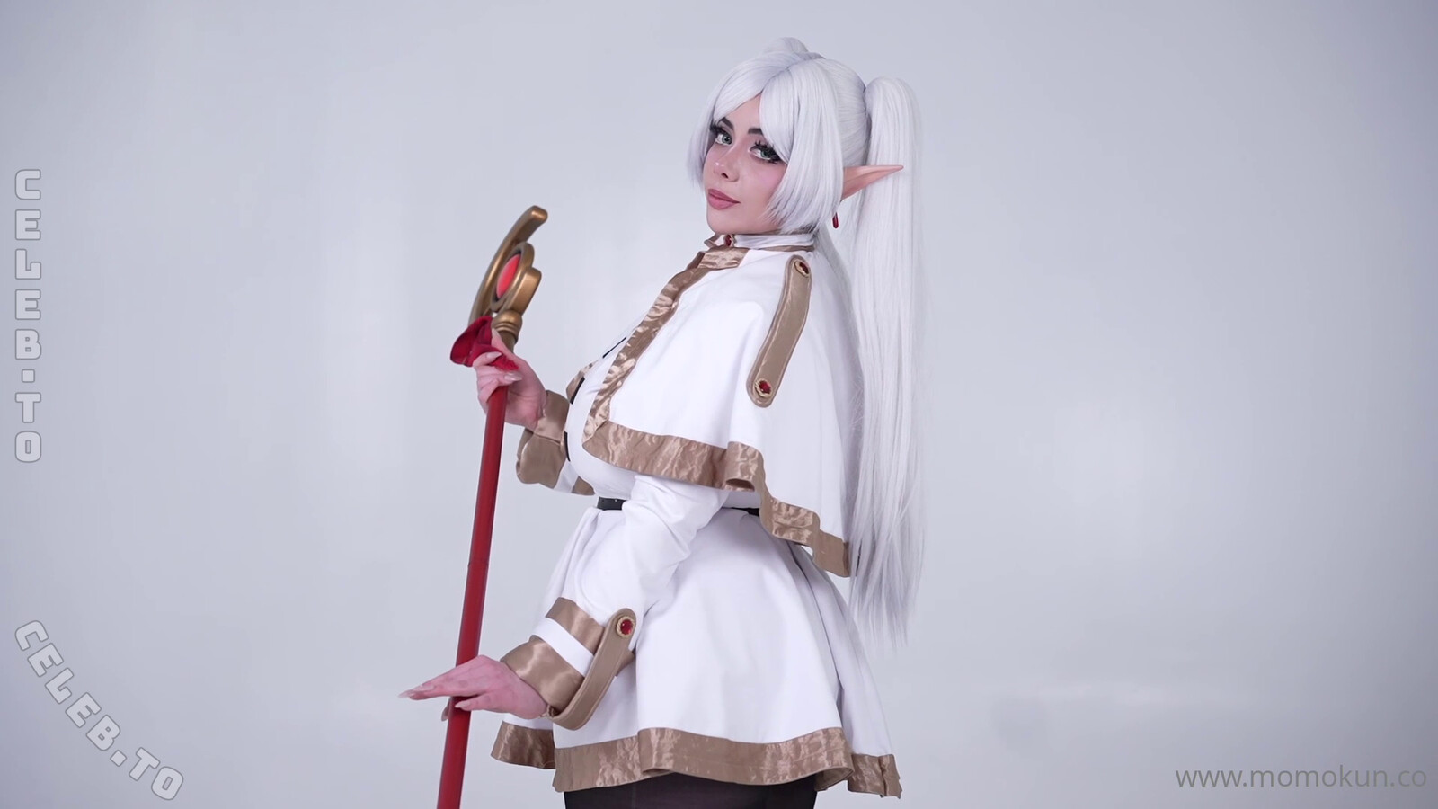Momokun nude photo 1