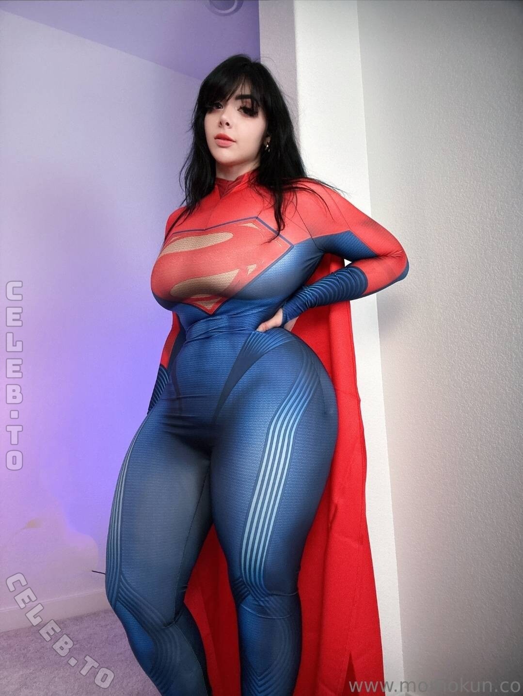 Momokun nude photo 1