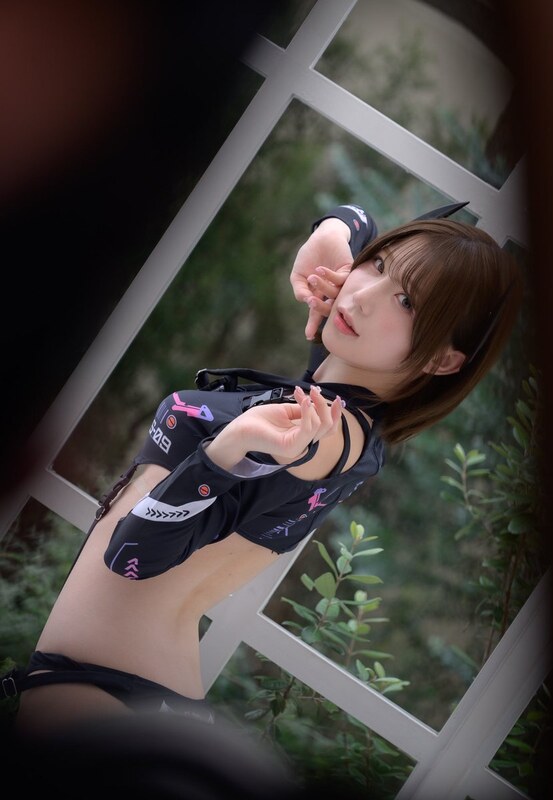 Momota Uta nude photo 1