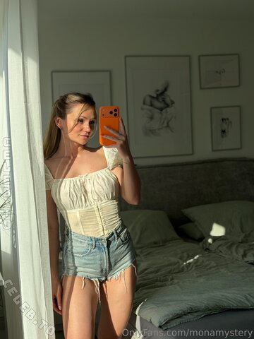 MonaMystery nude photo 37