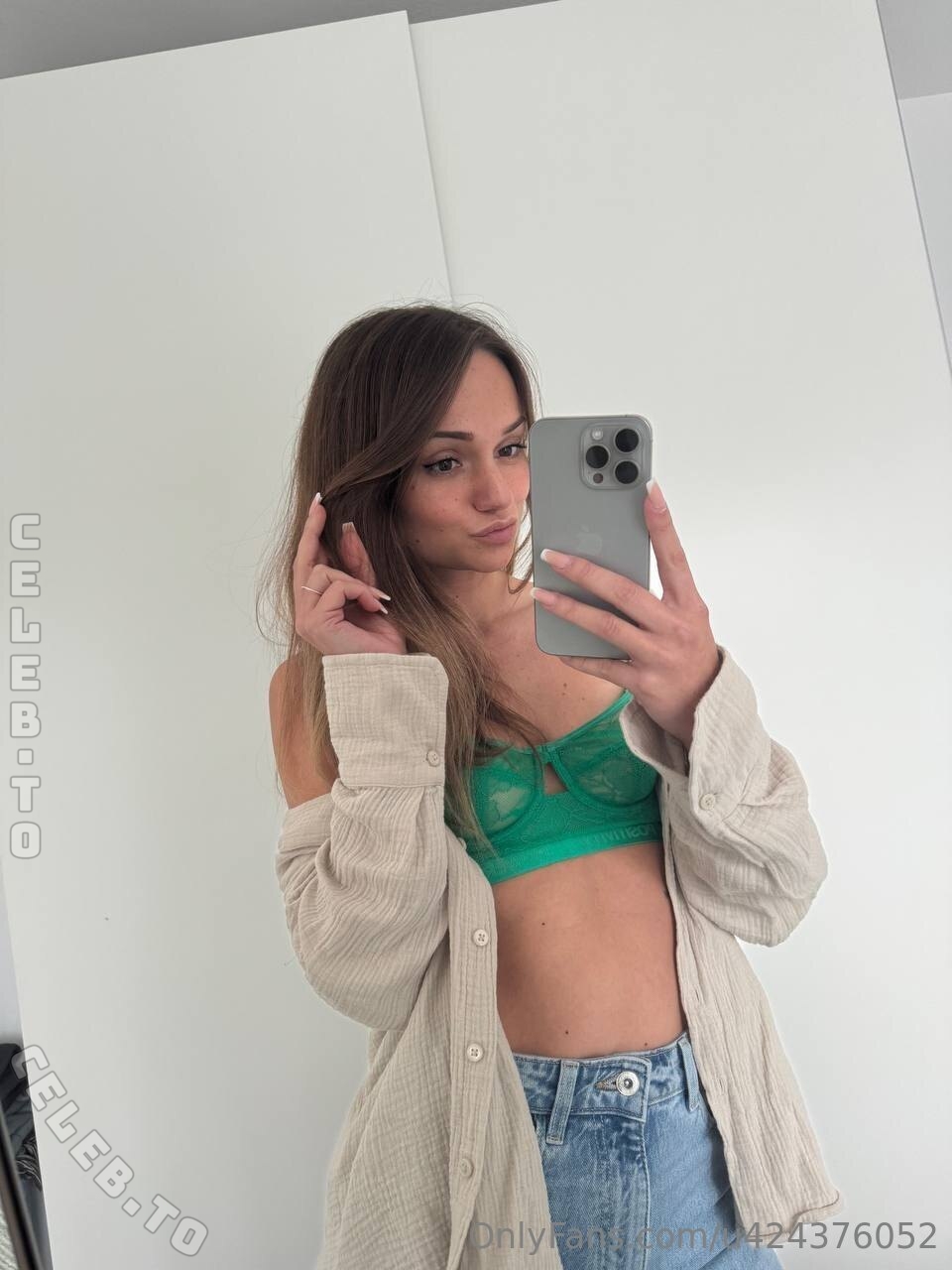 MonaMystery nude photo 5