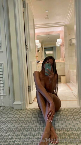 Monika Kinga Sexy (5 photos)