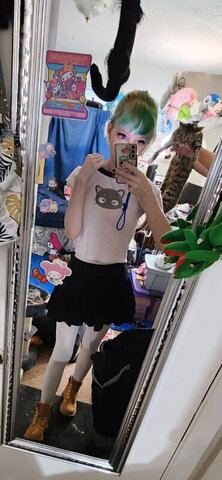 Monimusume nude photo 17