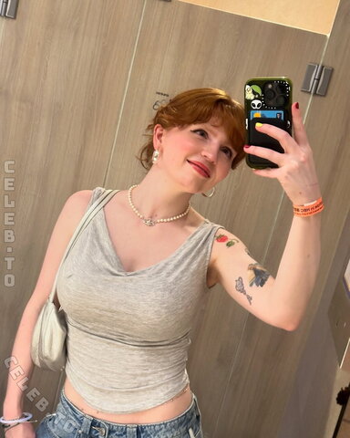 monominji nude photo 3