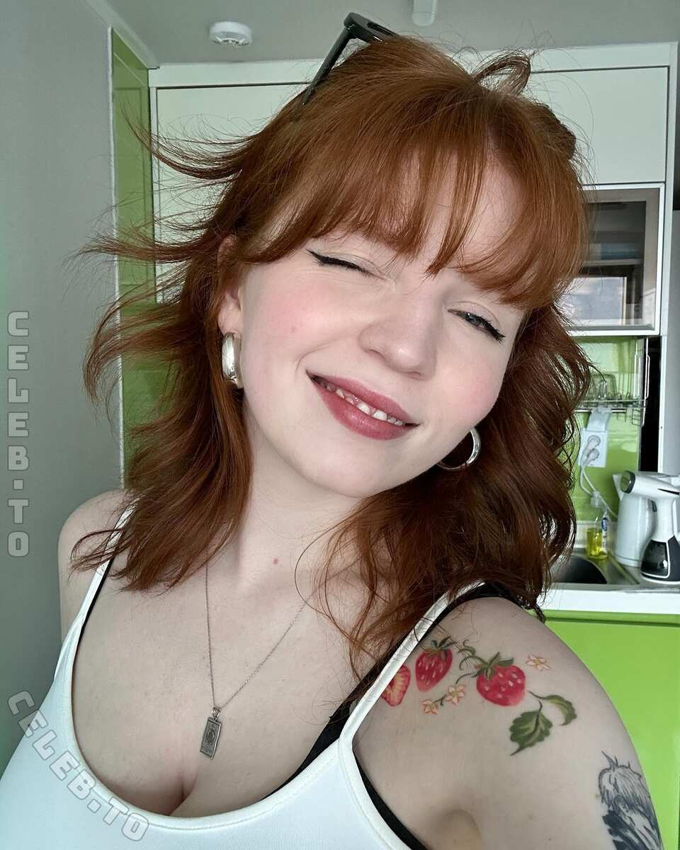 monominji nude photo 19
