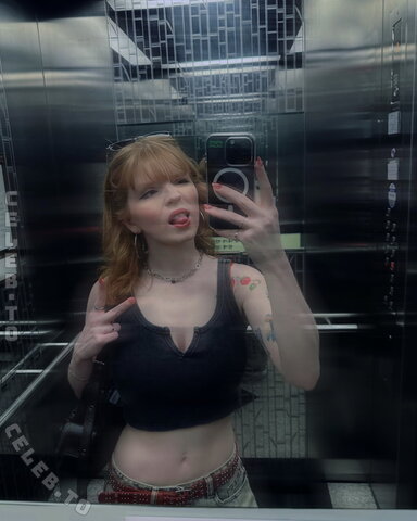 monominji nude photo 7