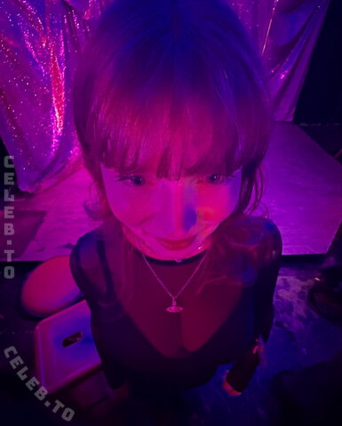 monominji nude photo 5
