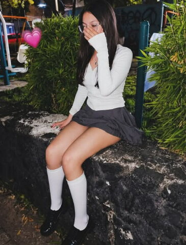 MontserratSoto Fansly Fresh (4 photos)