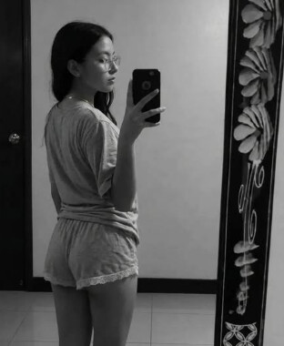 MontserratSoto Fansly nude photo 2