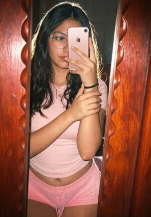 MontserratSoto Fansly nude photo 3