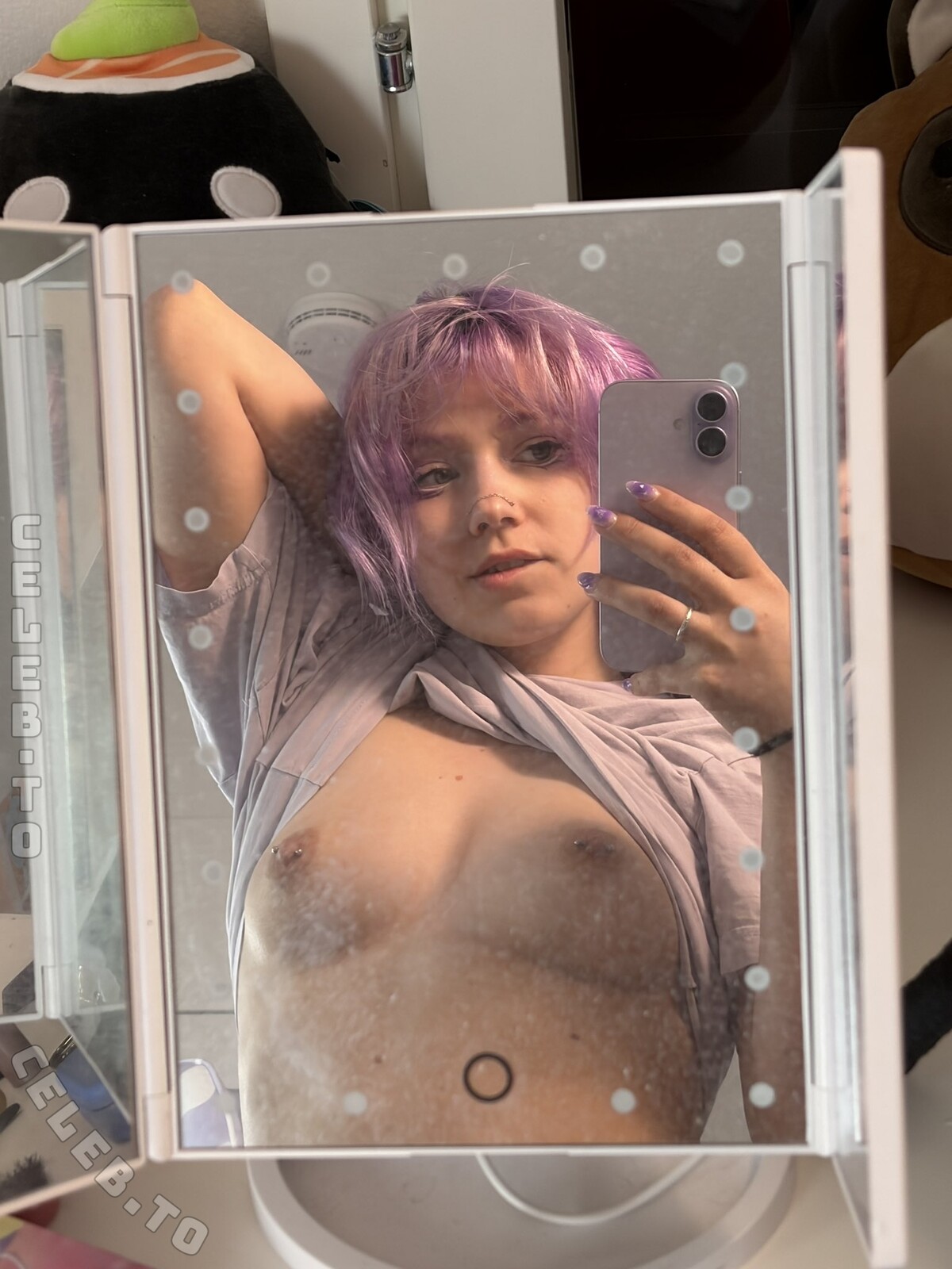Mooshroom Queen nude photo 15