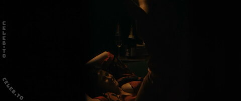 Morfydd Clark nude photo 6