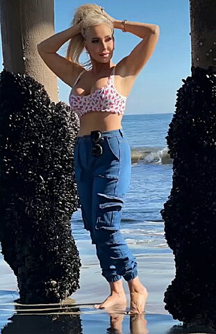 Morgan Taylor nude photo 13
