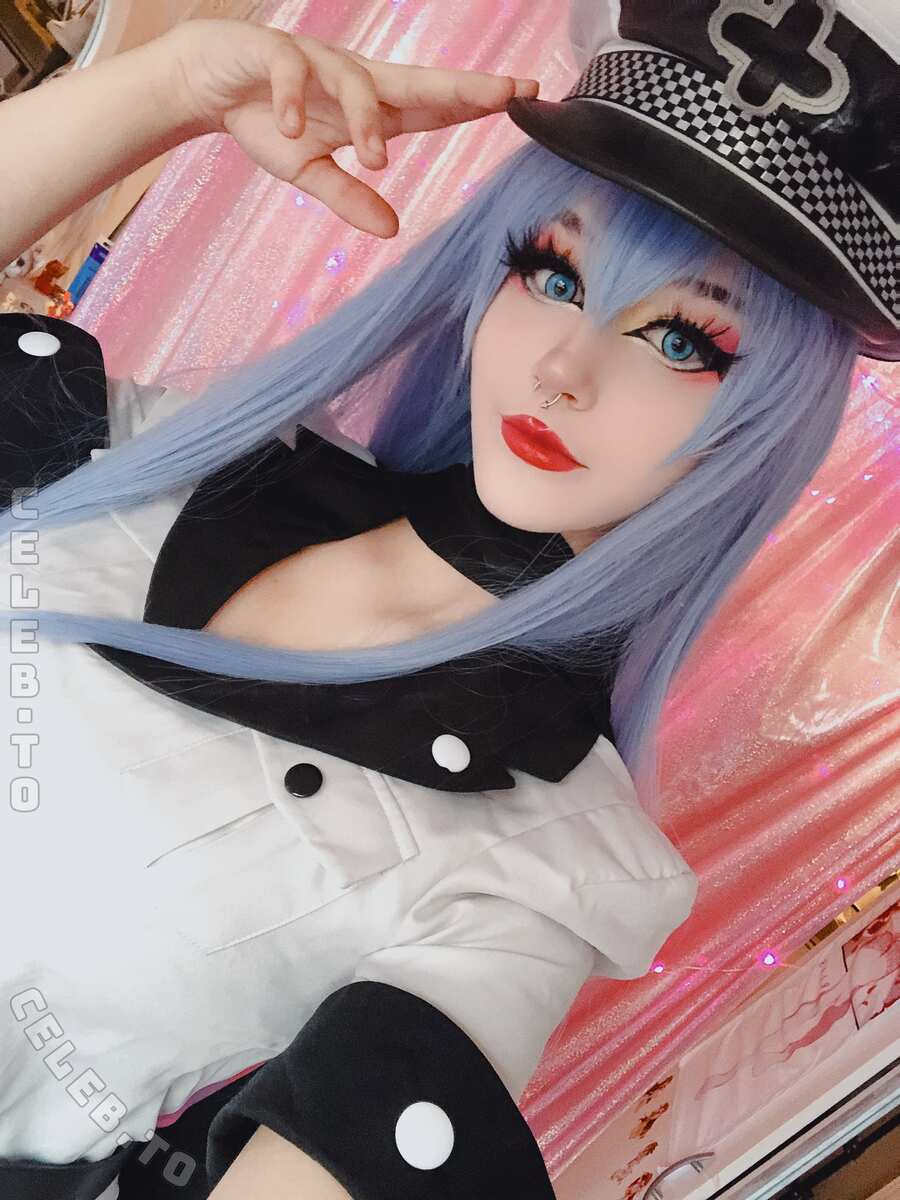 Motioncosplays nude photo 10