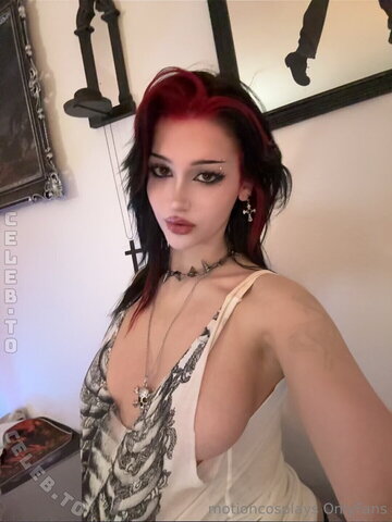 Motioncosplays nude photo 6