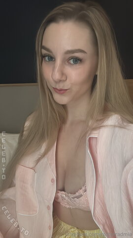 Motorradmia nude photo 3