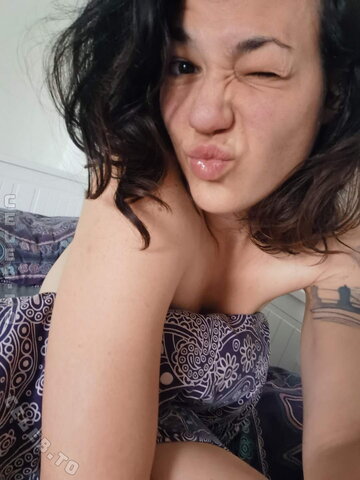 Mrs. Crispy nude photo 14