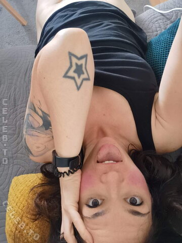 Mrs. Crispy nude photo 7