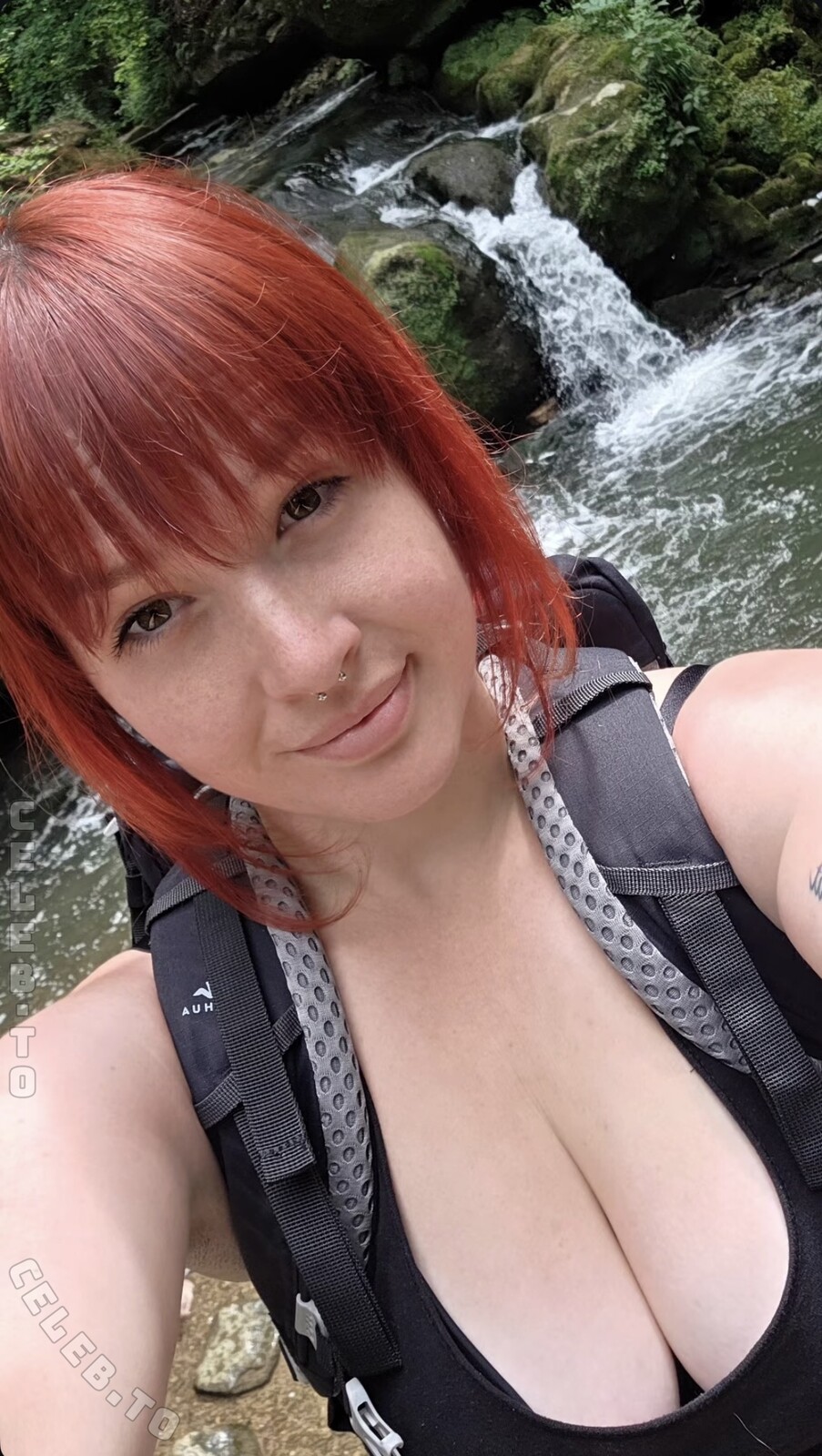 Mrs.mk4 nude photo 1