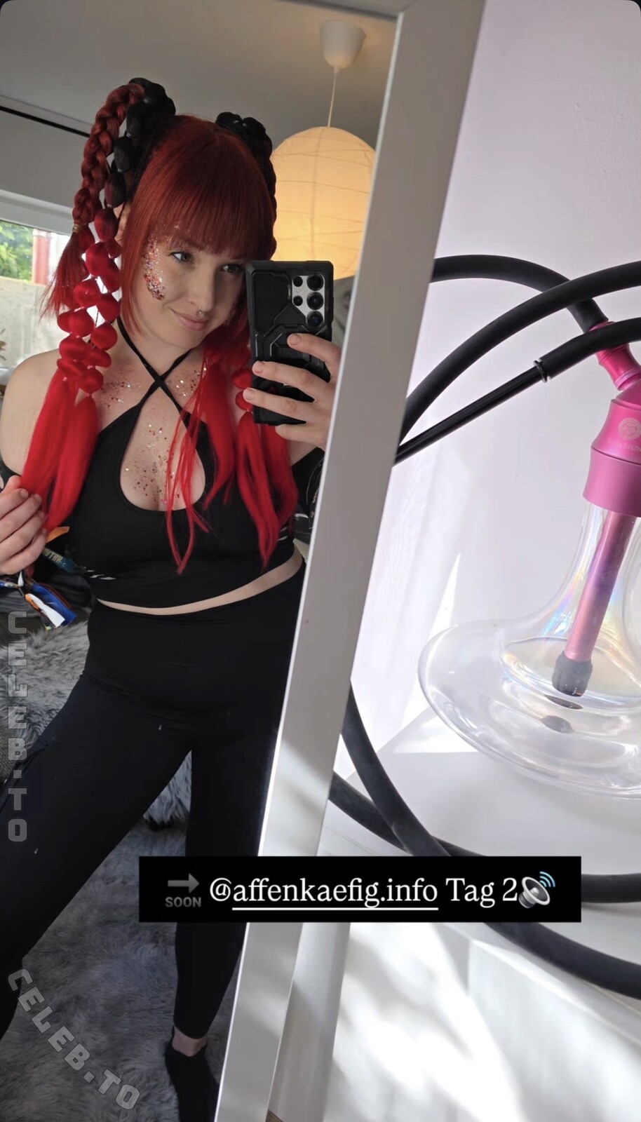 Mrs.mk4 nude photo 1