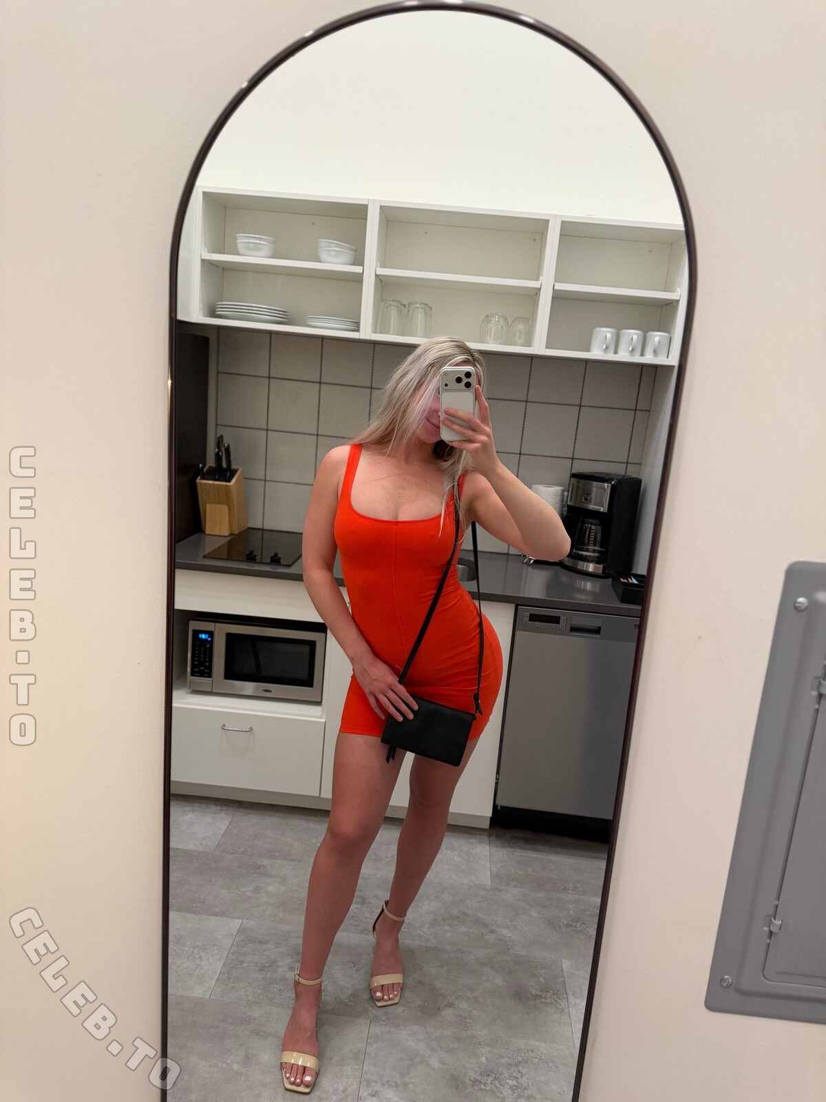mswilderness420 nude photo 1