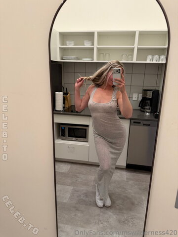 mswilderness420 nude photo 3