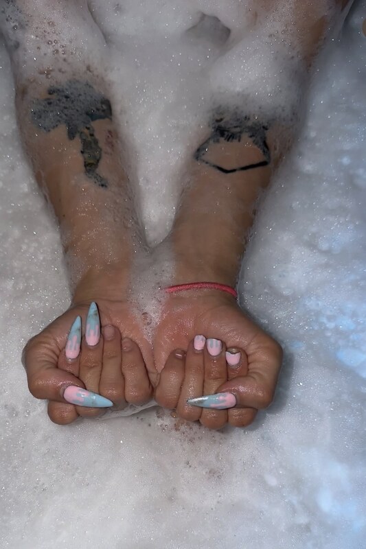 mukemmelnesli nude photo 40