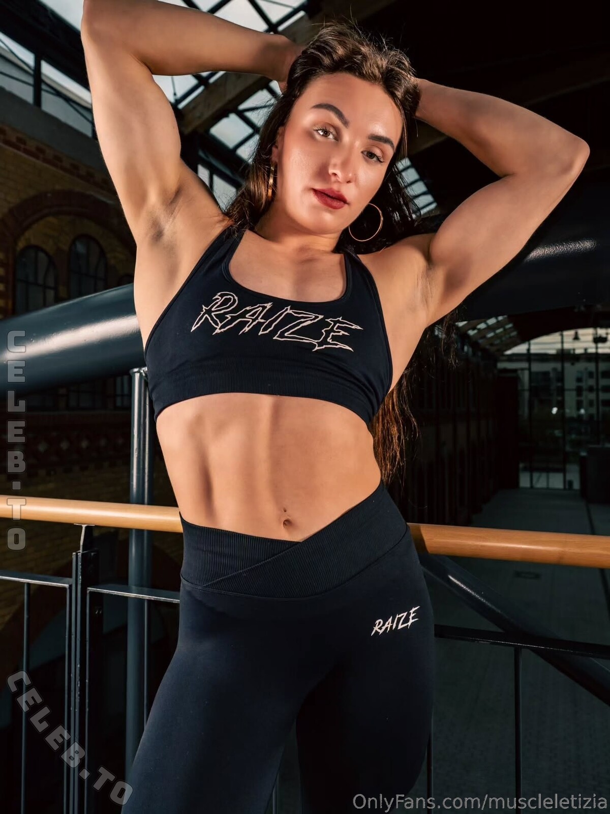 muscleletizia nude photo 3
