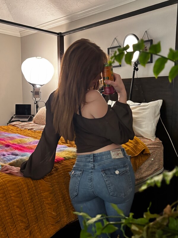musemered nude photo 2