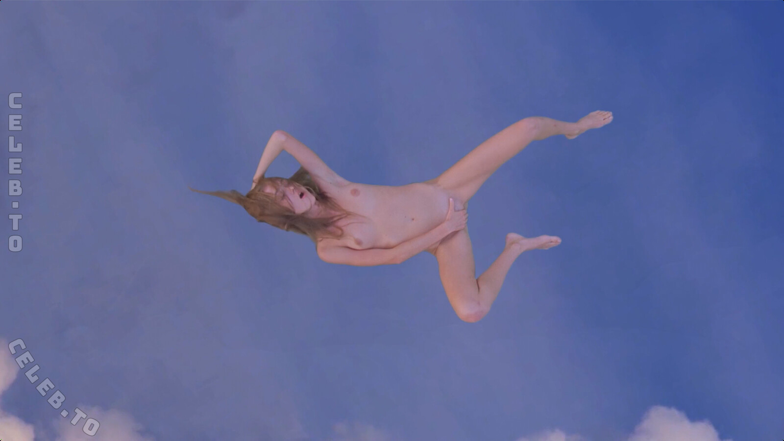 Musikvideos nude photo 2