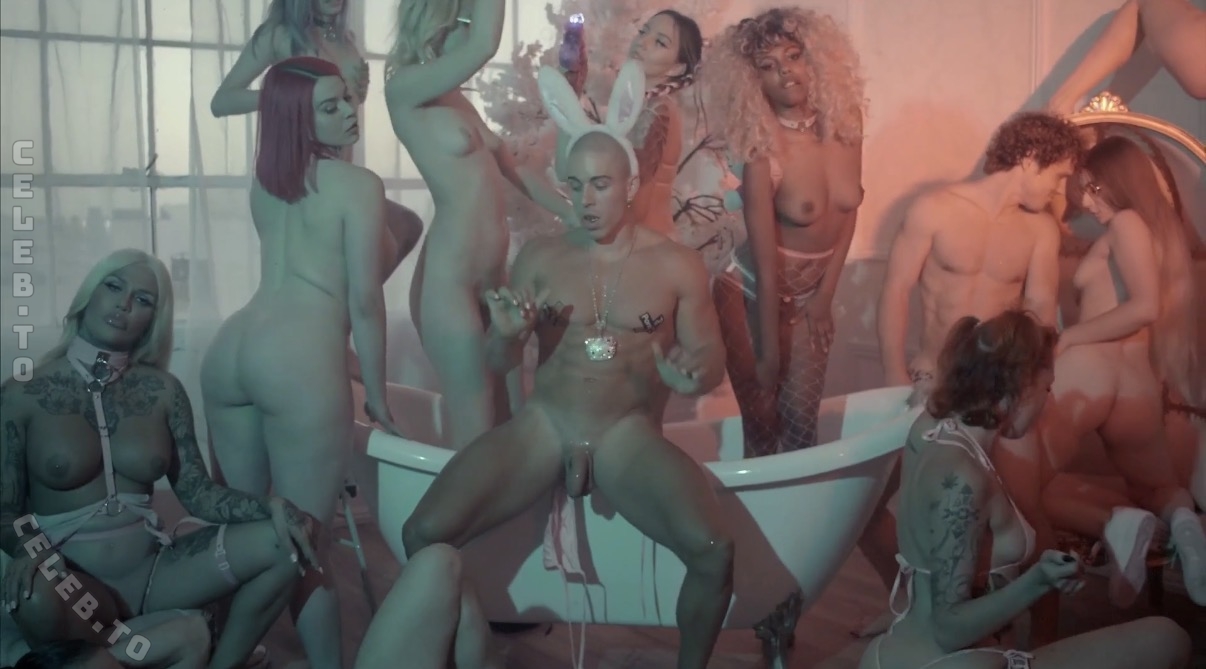 Musikvideos nude photo 1