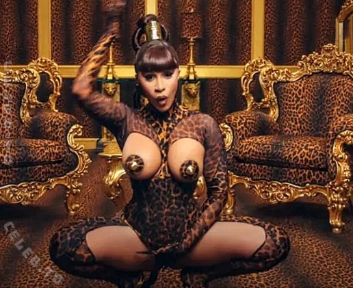 Musikvideos nude photo 1