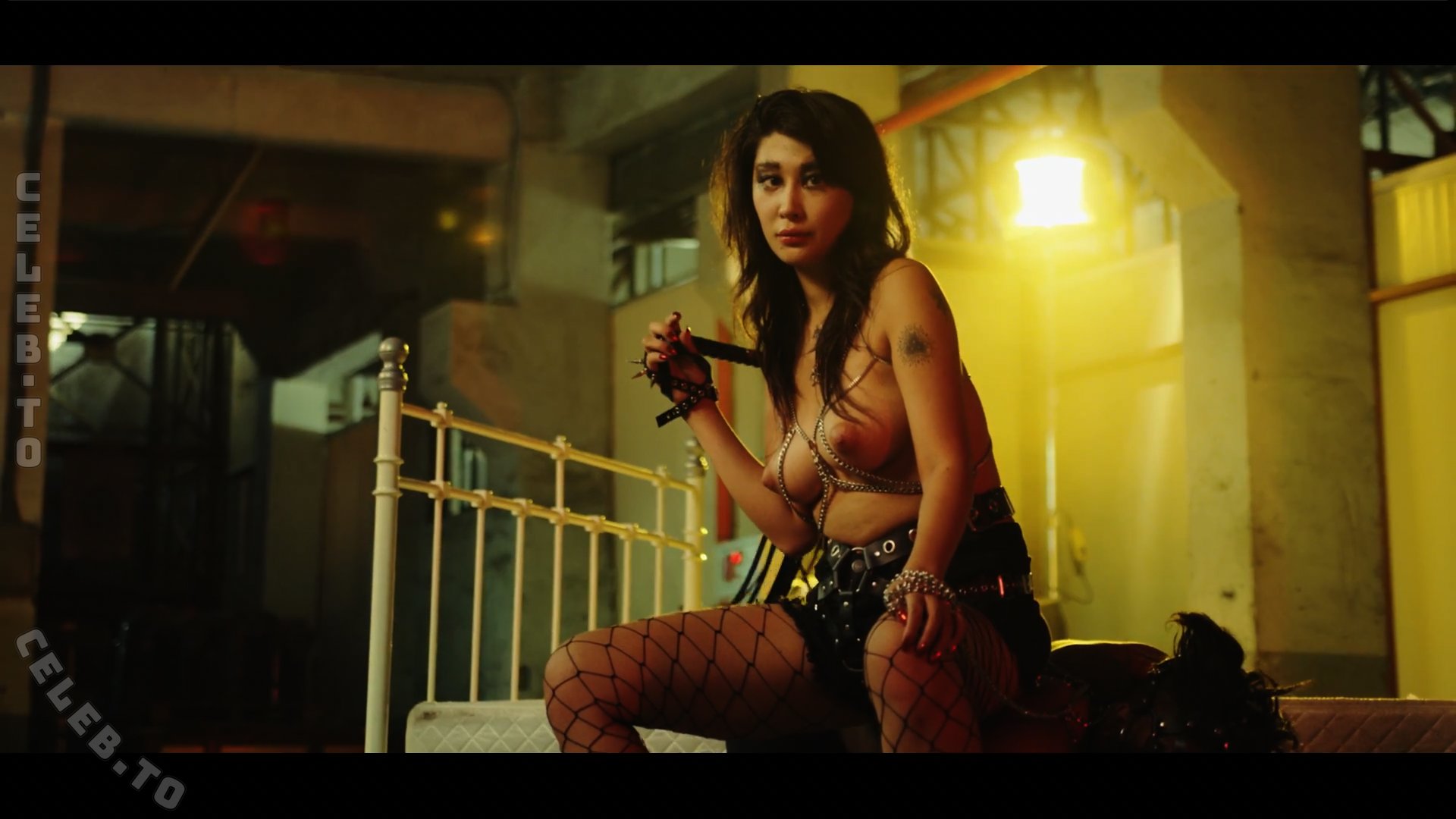 Musikvideos nude photo 8