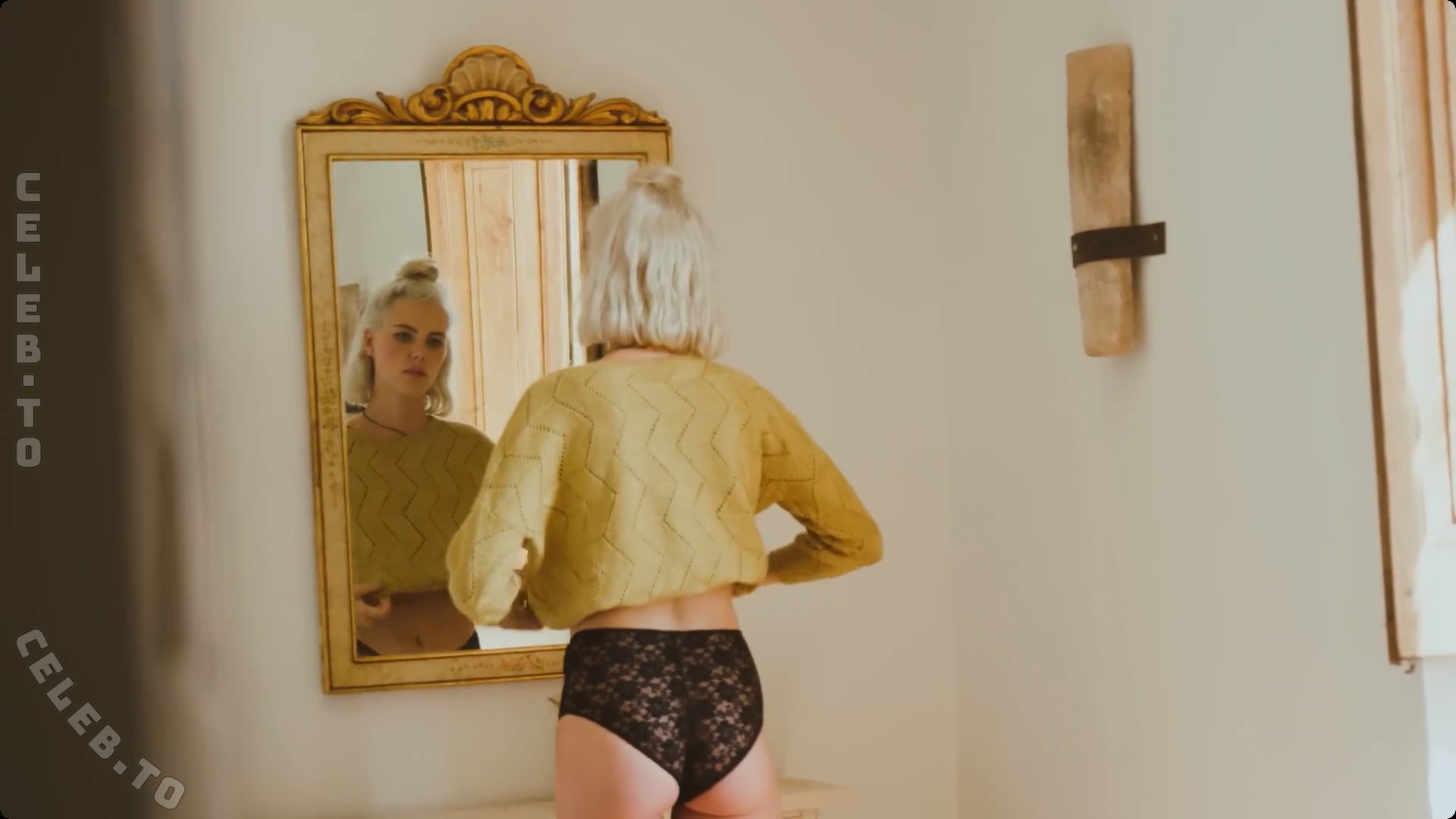 Musikvideos nude photo 1