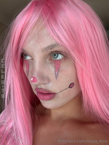 Muza Love nude photo 7