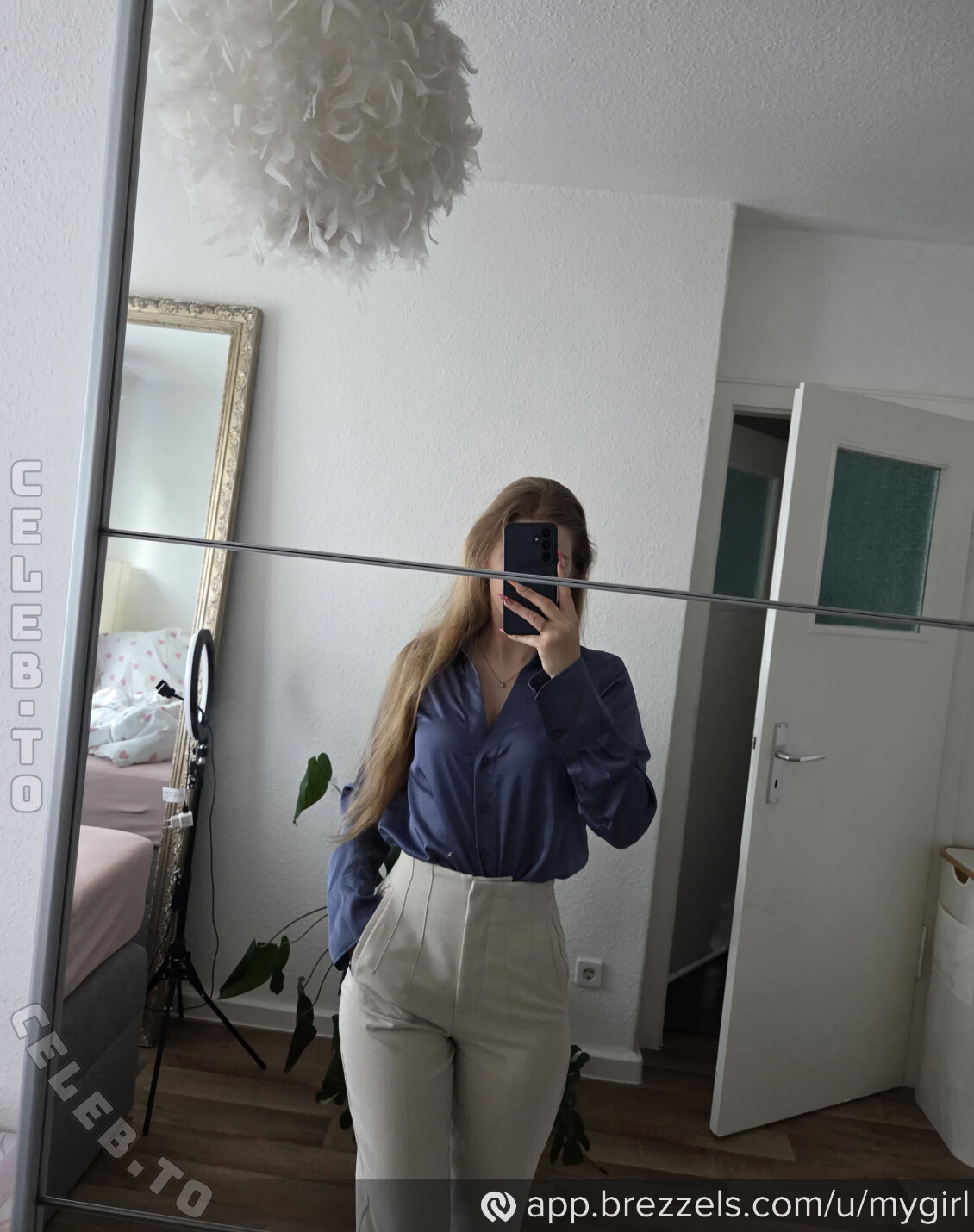 Mygirl nude photo 3