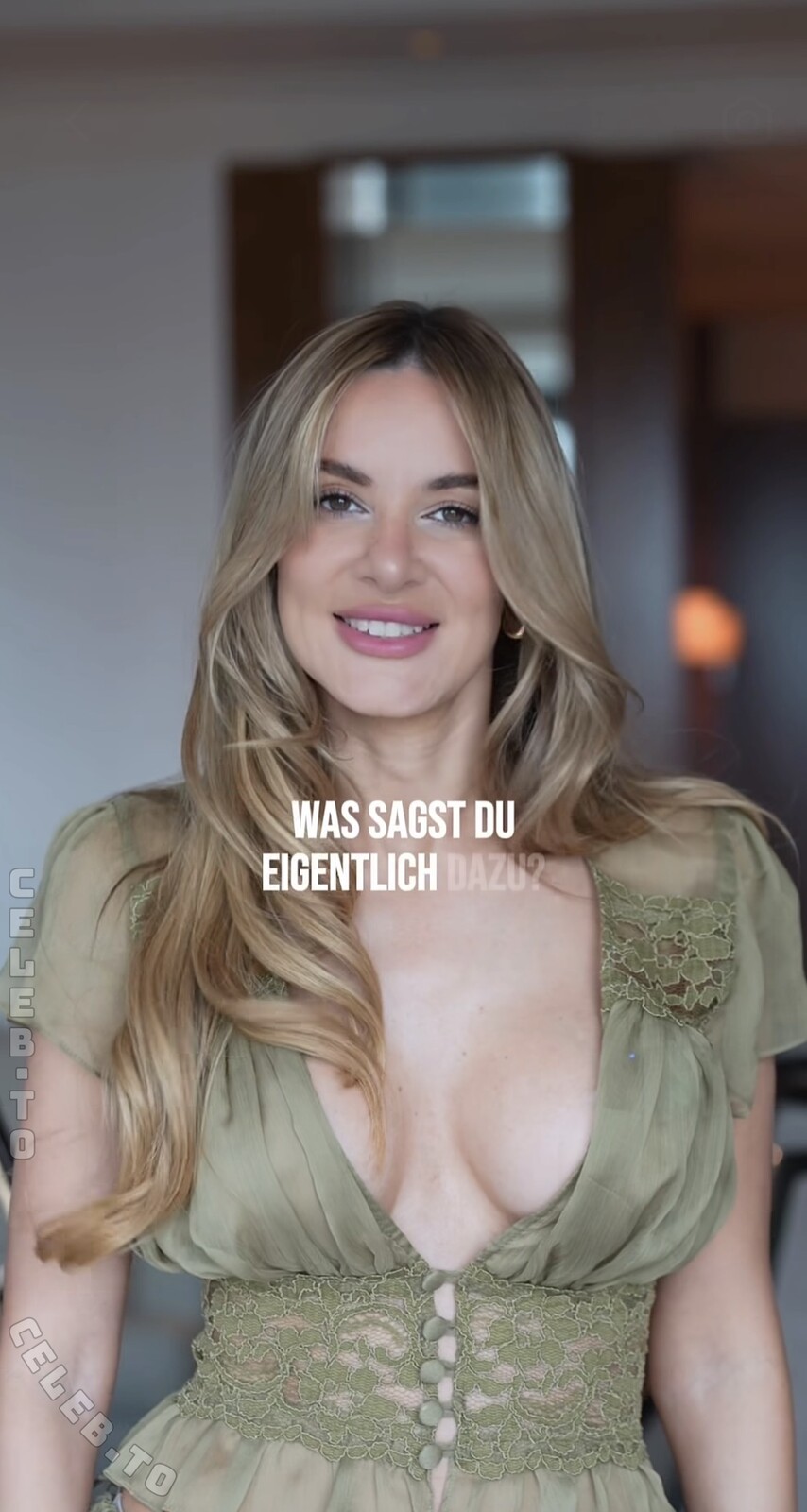 mymiapage nude photo 4