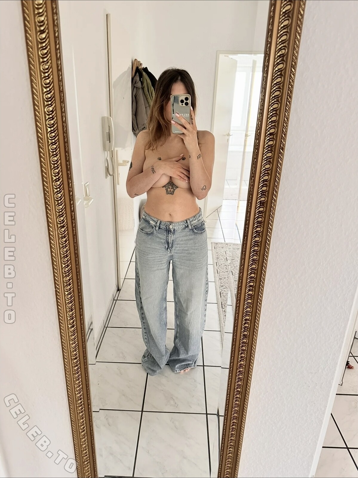 Mystiqueparis nude photo 7