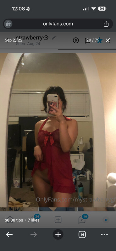 Mystrawberrygf nude photo 35