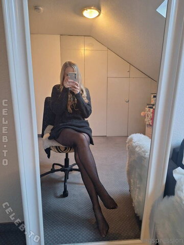 Mytightfashion nude photo 20