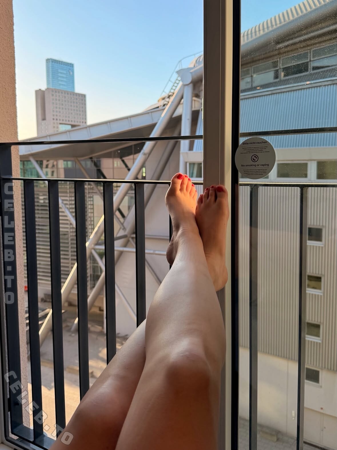 naadine.223 nude photo 1