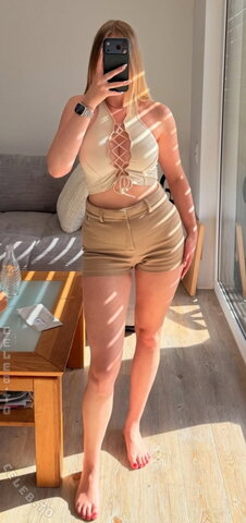 naadine.223 – Insta story