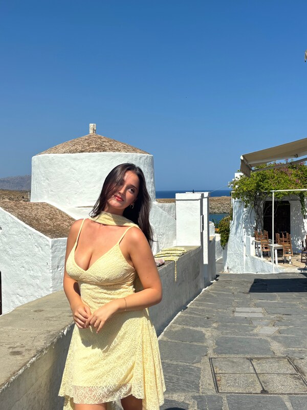naama yanay nude photo 5