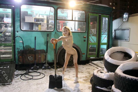 Nackt in Russland nude photo 9574