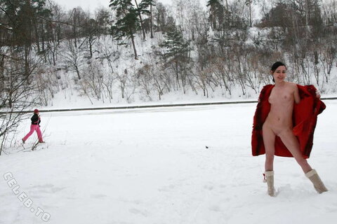 Nackt in Russland nude photo 9549