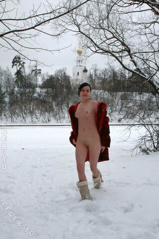 Nackt in Russland nude photo 9541