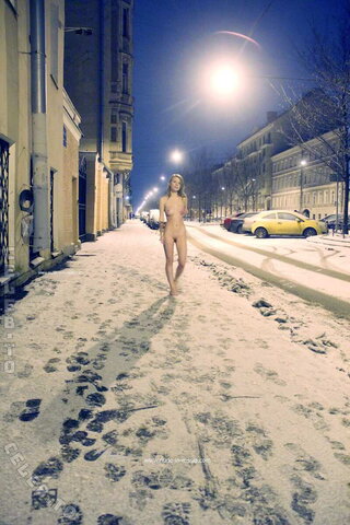 Nackt in Russland nude photo 9395