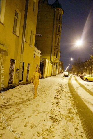 Nackt in Russland nude photo 9391