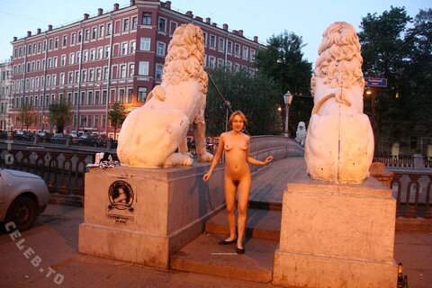 Nackt in Russland nude photo 9081
